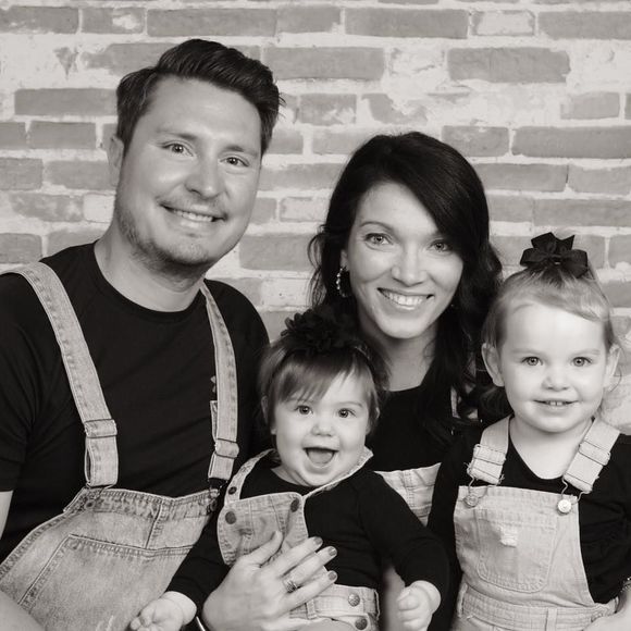 Meet your Posher, Mallory - Picture 1 of 1